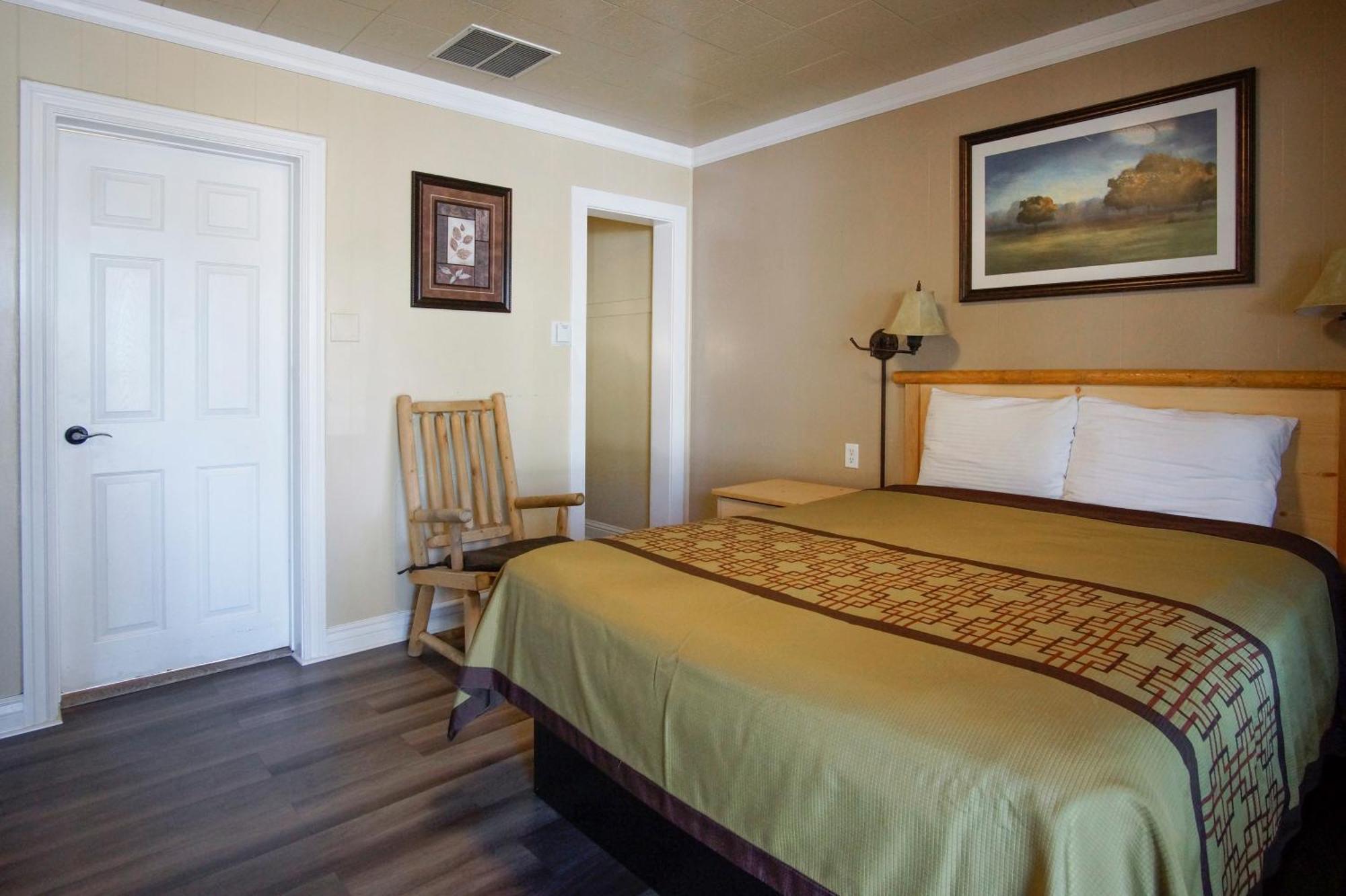 Green Gables Motel & Suites Burney Esterno foto