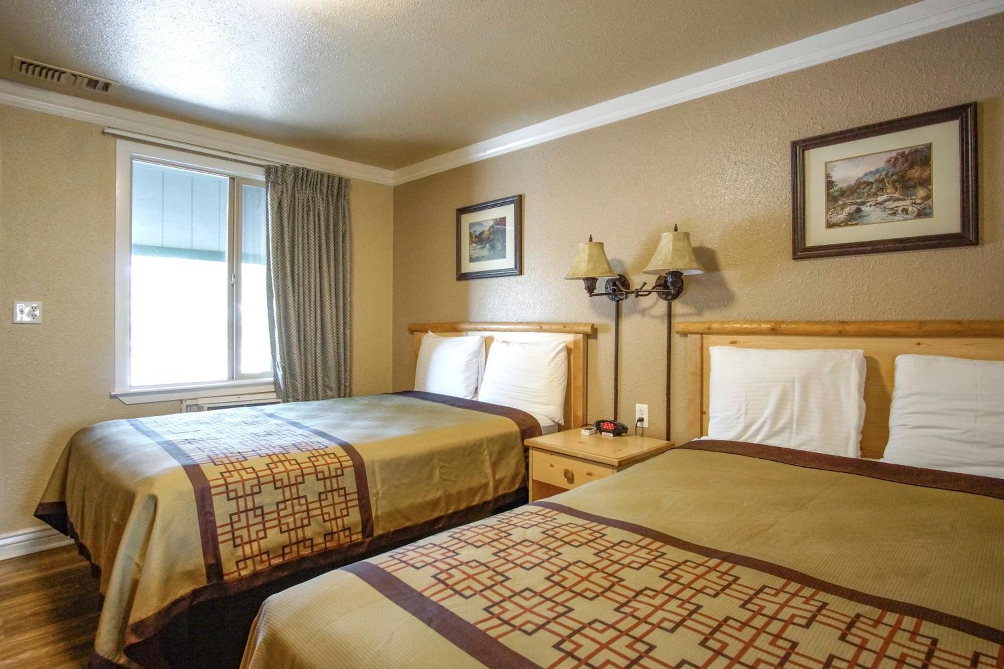 Green Gables Motel & Suites Burney Esterno foto