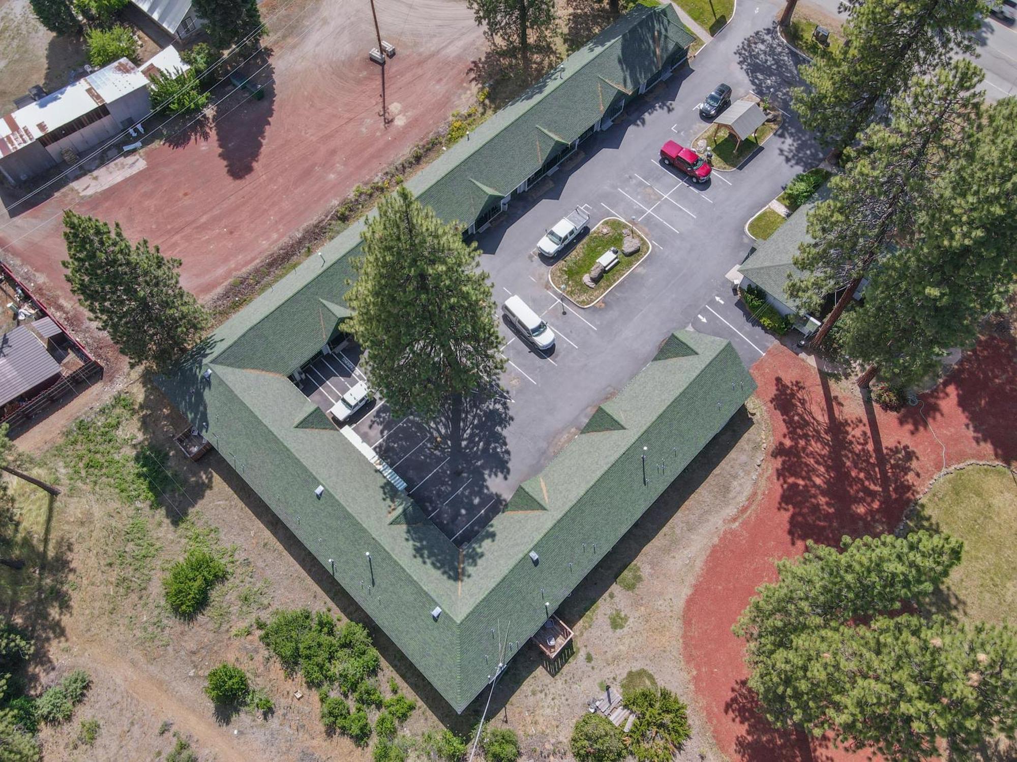 Green Gables Motel & Suites Burney Esterno foto