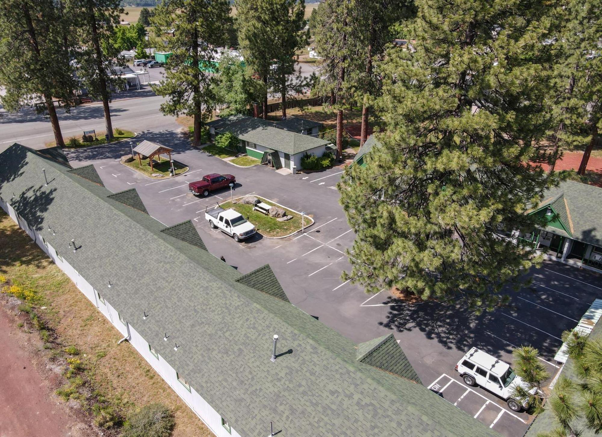Green Gables Motel & Suites Burney Esterno foto