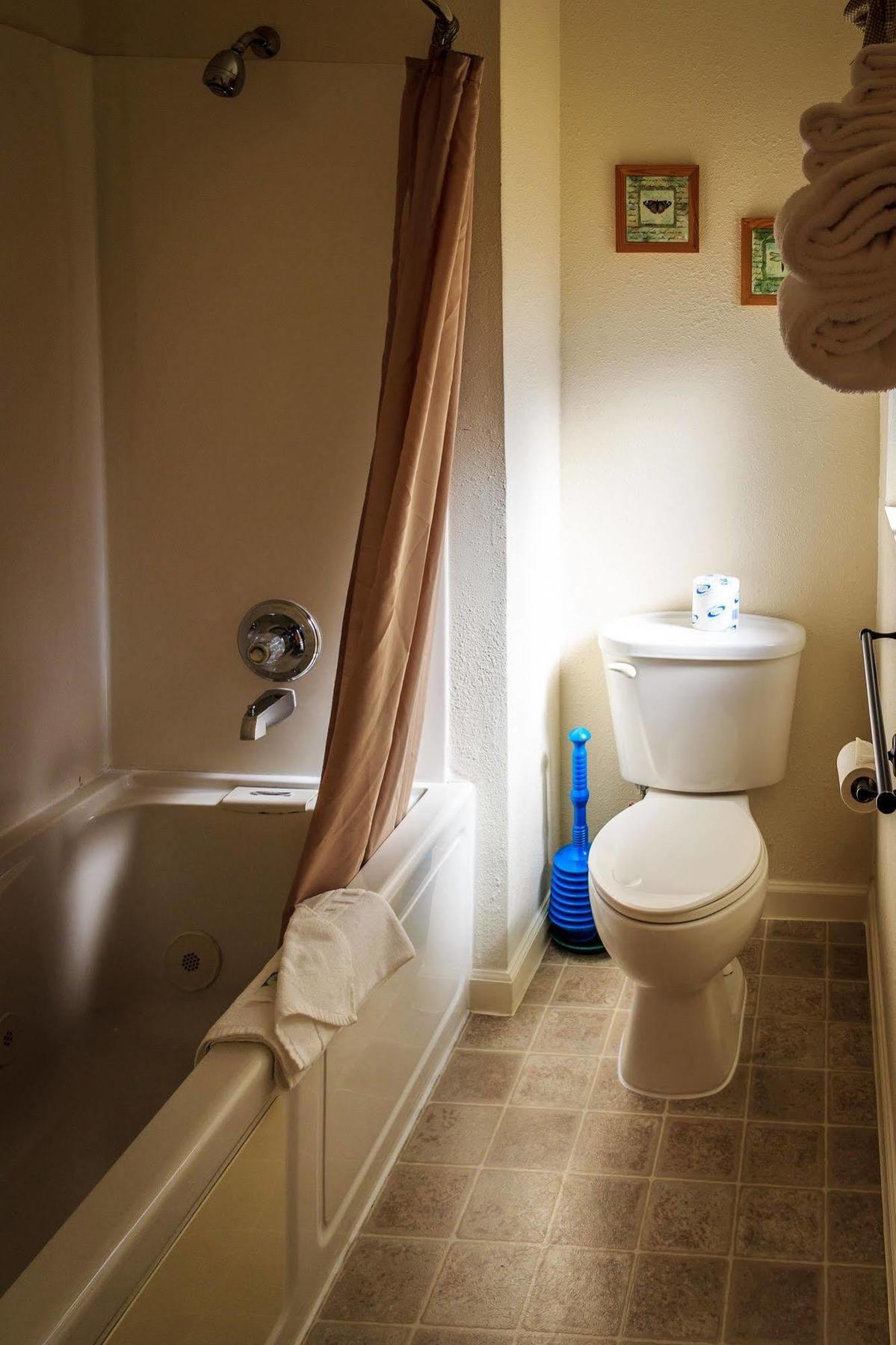 Green Gables Motel & Suites Burney Esterno foto